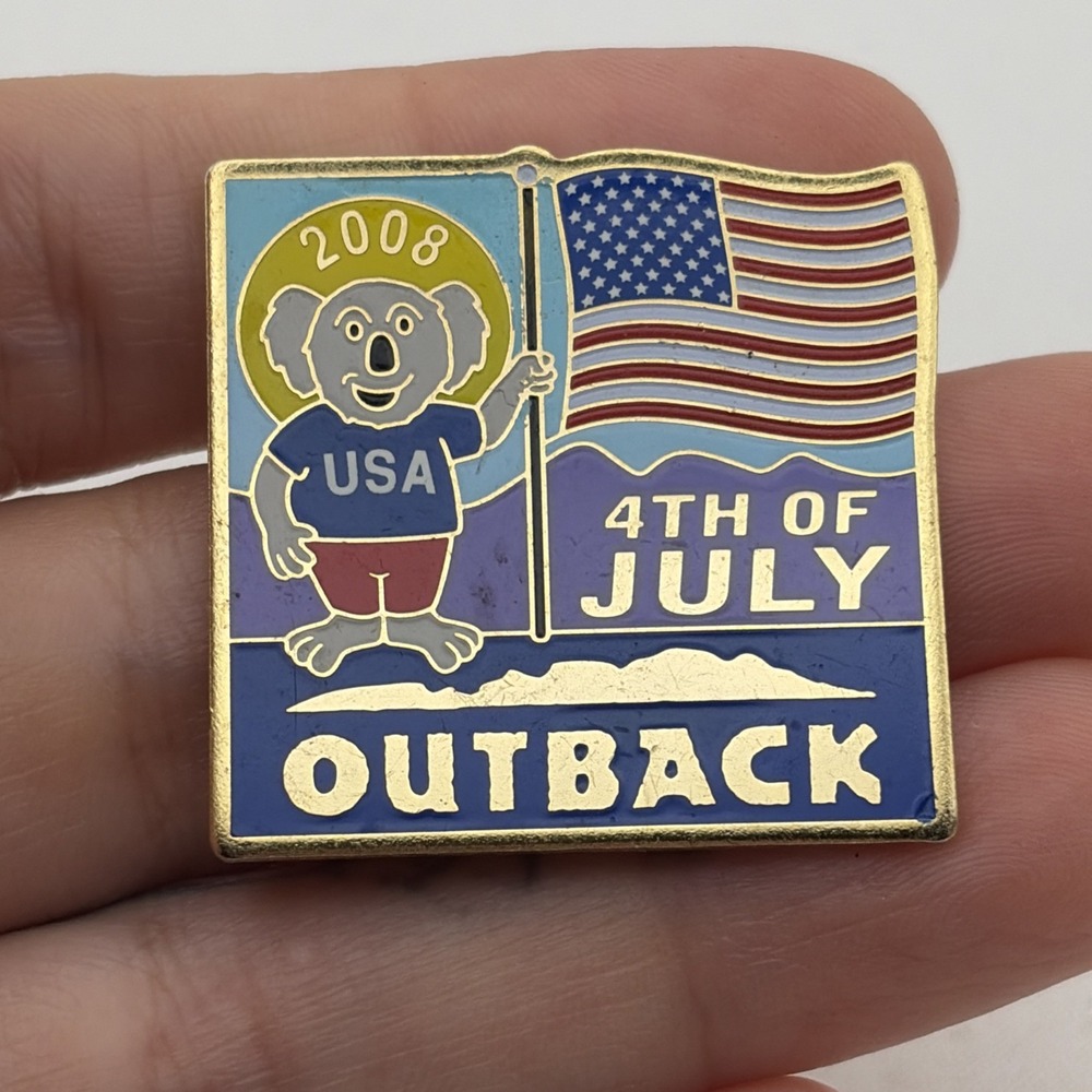 Outback Steakhouse 2008 4th Of July Koala USA Flag Lapel Hat Pin